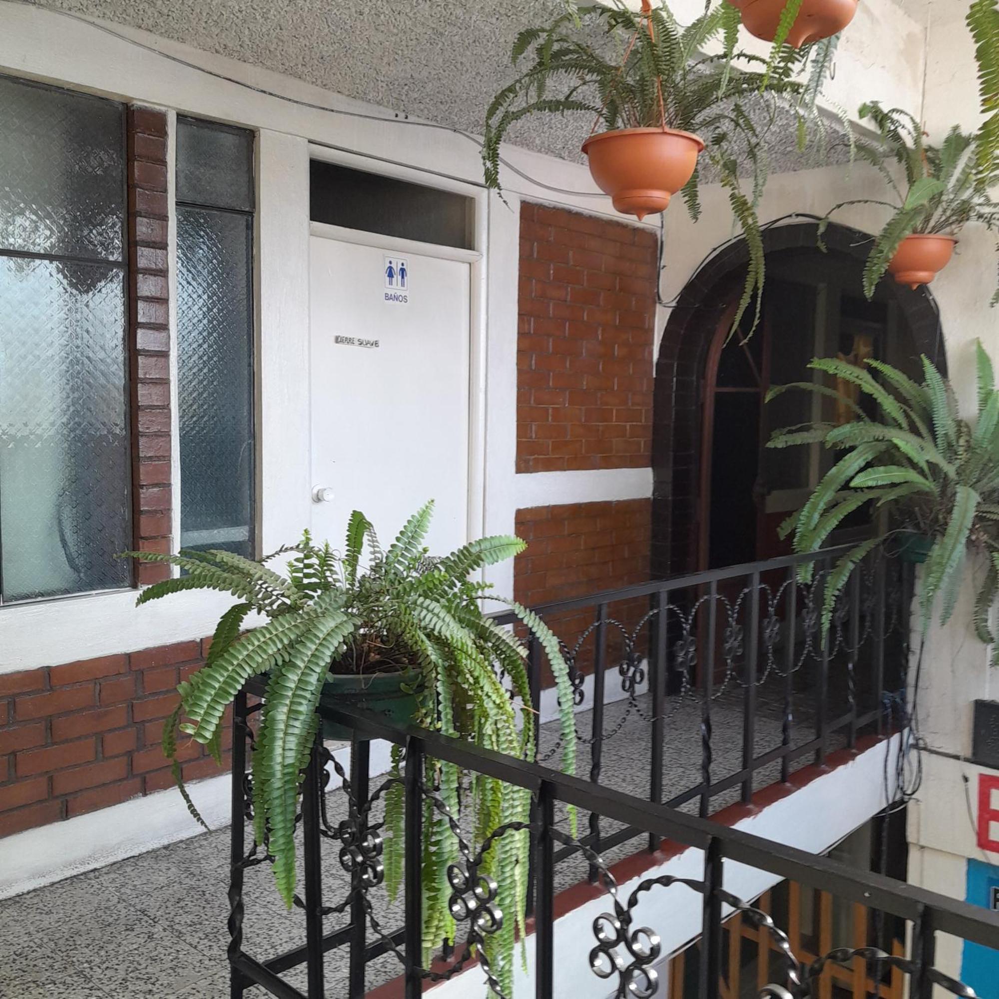 Hotel El Meson Guatemala Exterior photo